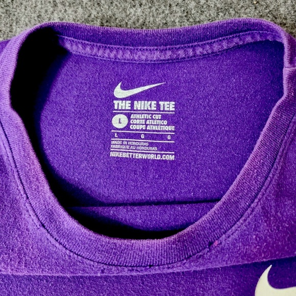 NIKE | Unisex | Shirt | Purple/White | Super Clean | Comfy | looks new - Picture 3 of 6